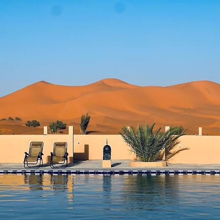 Hotel Camping Les Roses Des Dunes & Piscine Merzouga Εξωτερικό φωτογραφία