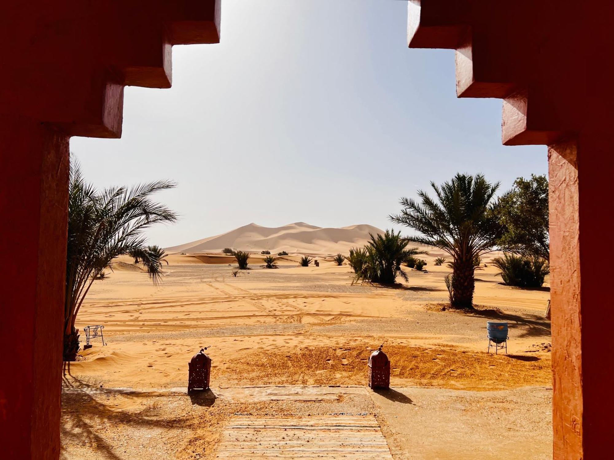 Hotel Camping Les Roses Des Dunes & Piscine Merzouga Εξωτερικό φωτογραφία