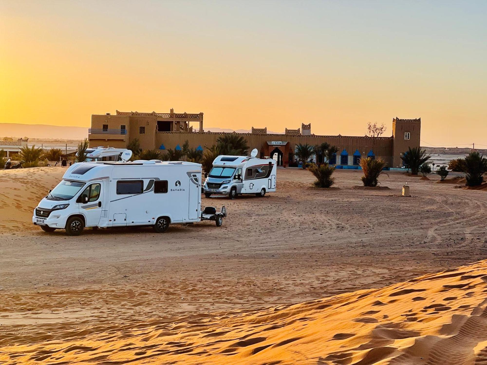 Hotel Camping Les Roses Des Dunes & Piscine Merzouga Εξωτερικό φωτογραφία