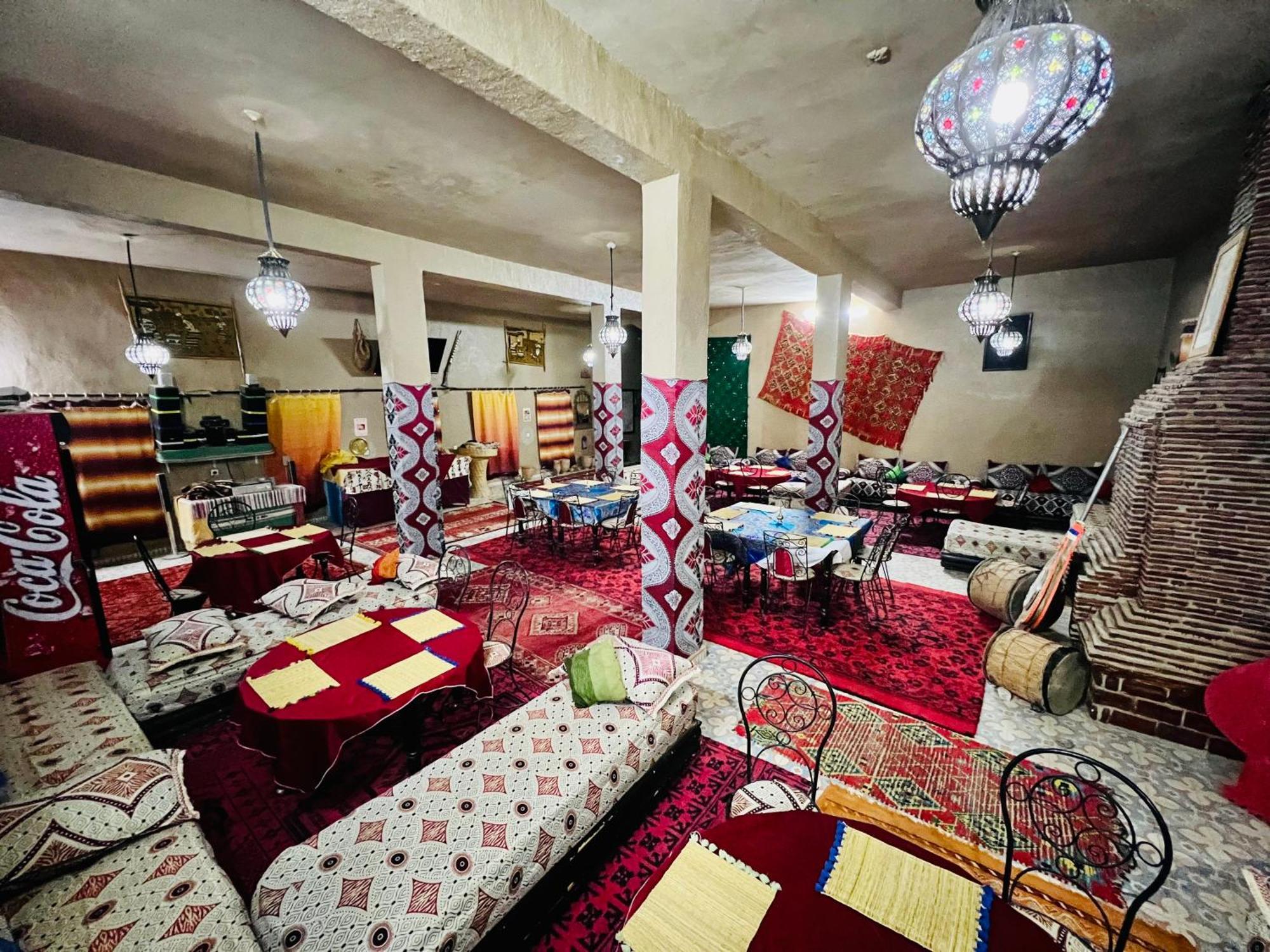 Hotel Camping Les Roses Des Dunes & Piscine Merzouga Εξωτερικό φωτογραφία