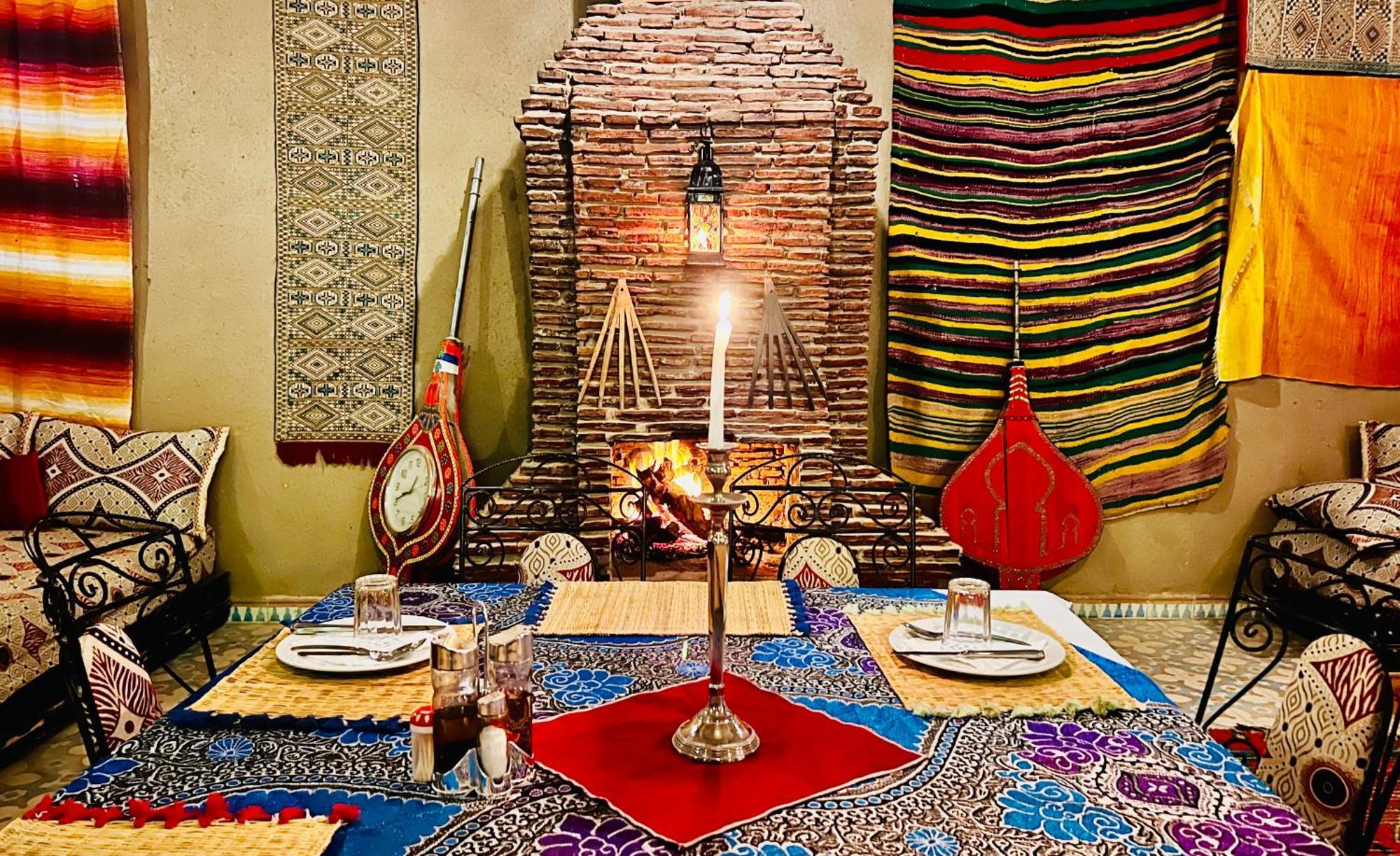 Hotel Camping Les Roses Des Dunes & Piscine Merzouga Εξωτερικό φωτογραφία