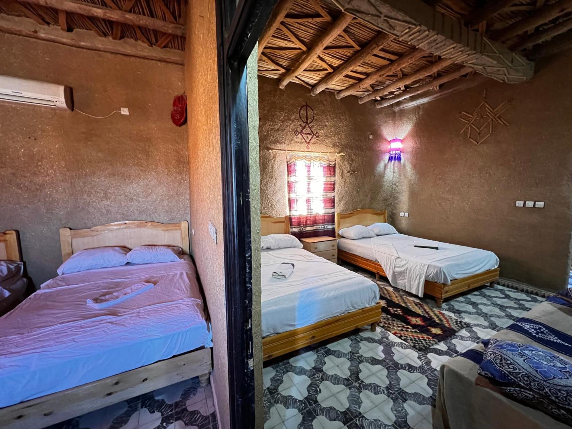 Hotel Camping Les Roses Des Dunes & Piscine Merzouga Εξωτερικό φωτογραφία