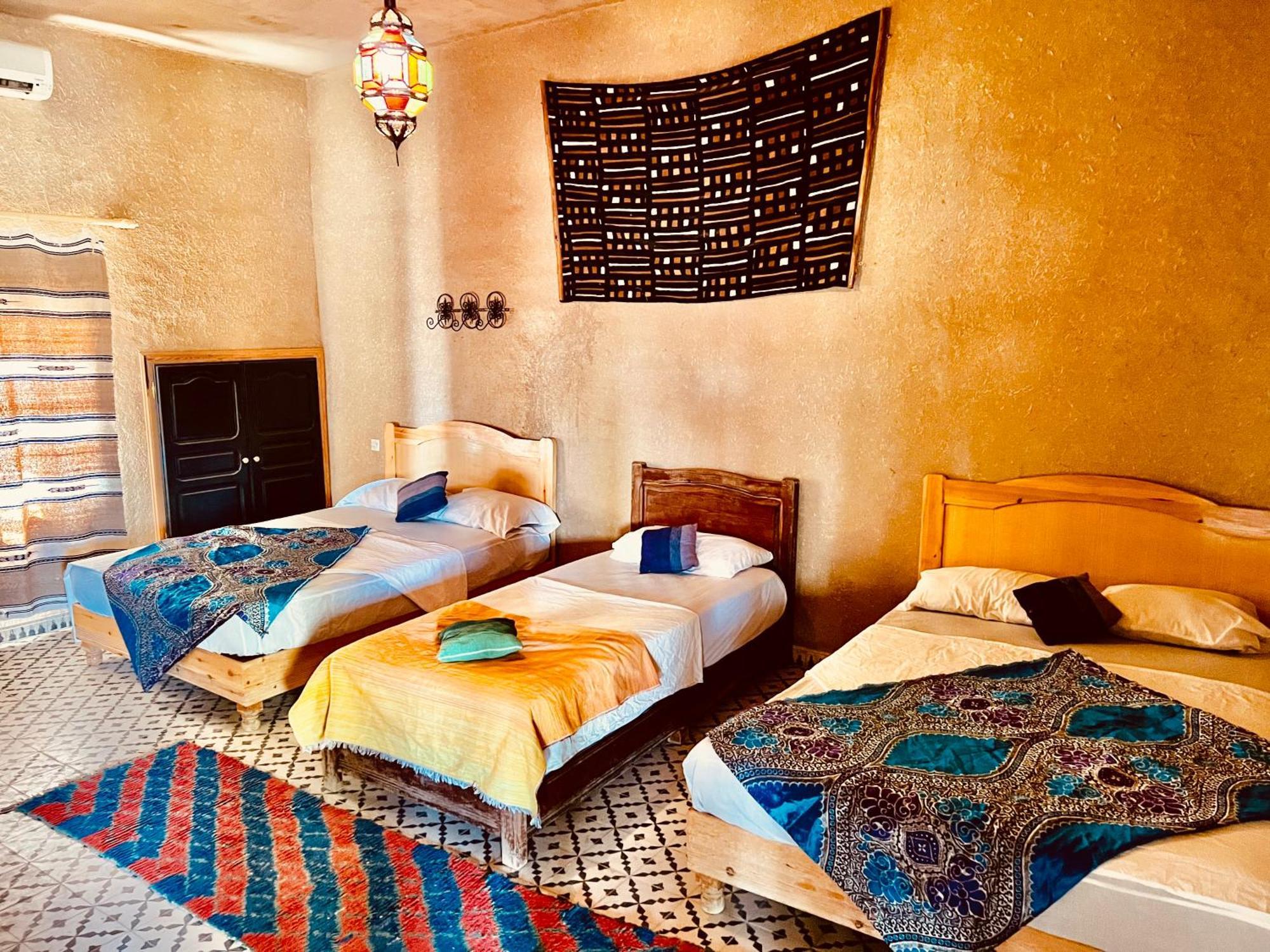 Hotel Camping Les Roses Des Dunes & Piscine Merzouga Εξωτερικό φωτογραφία