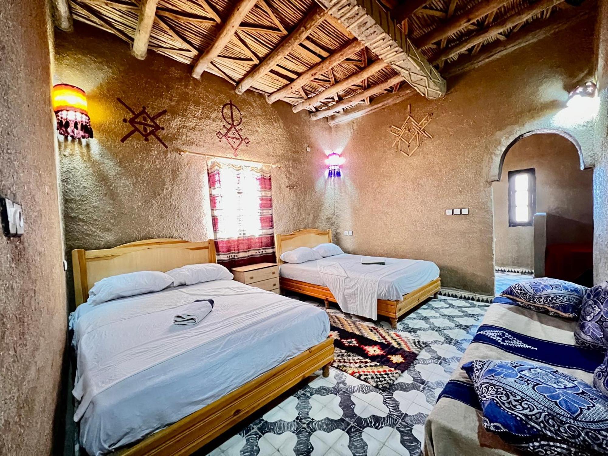 Hotel Camping Les Roses Des Dunes & Piscine Merzouga Εξωτερικό φωτογραφία