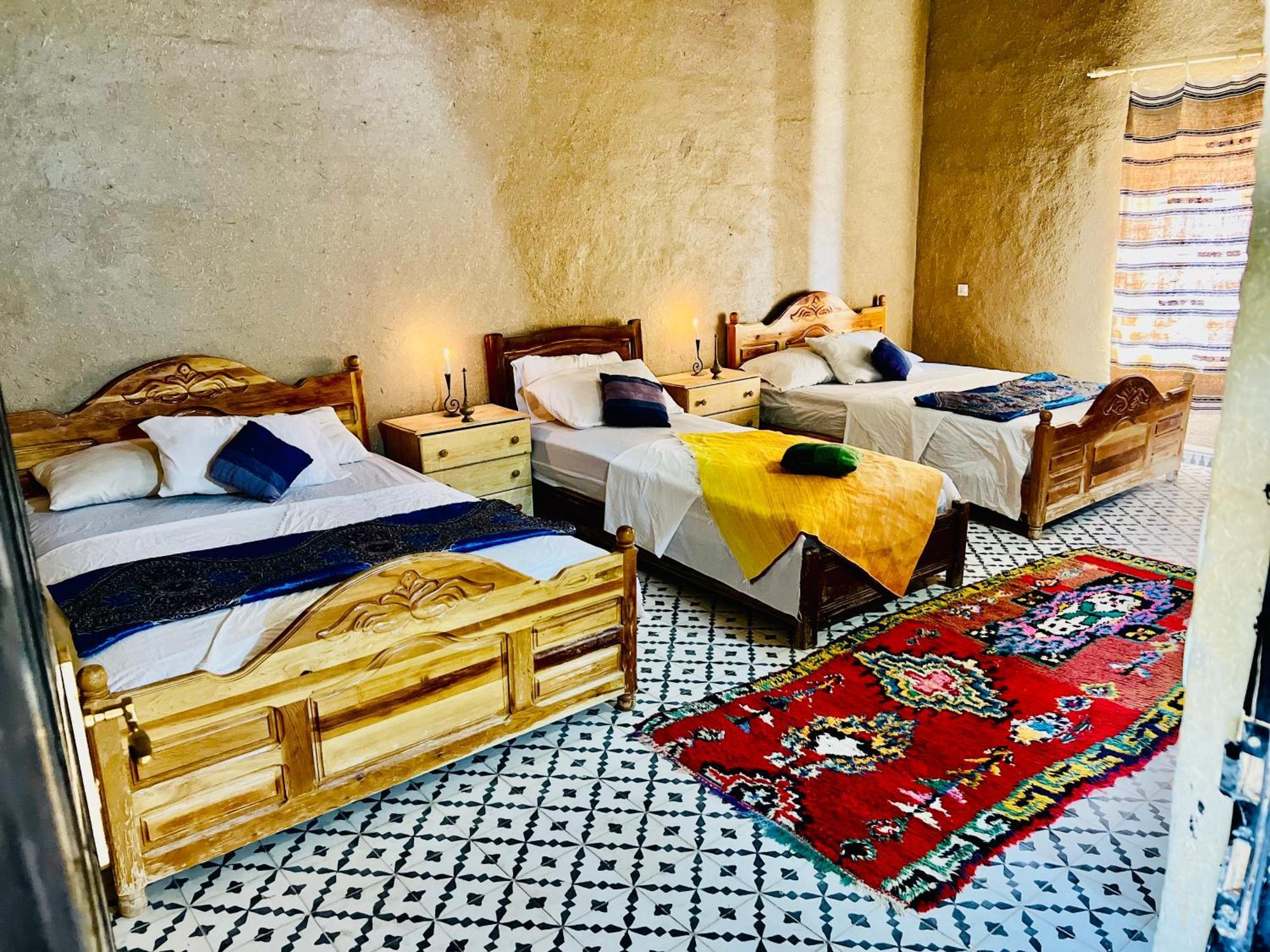Hotel Camping Les Roses Des Dunes & Piscine Merzouga Εξωτερικό φωτογραφία