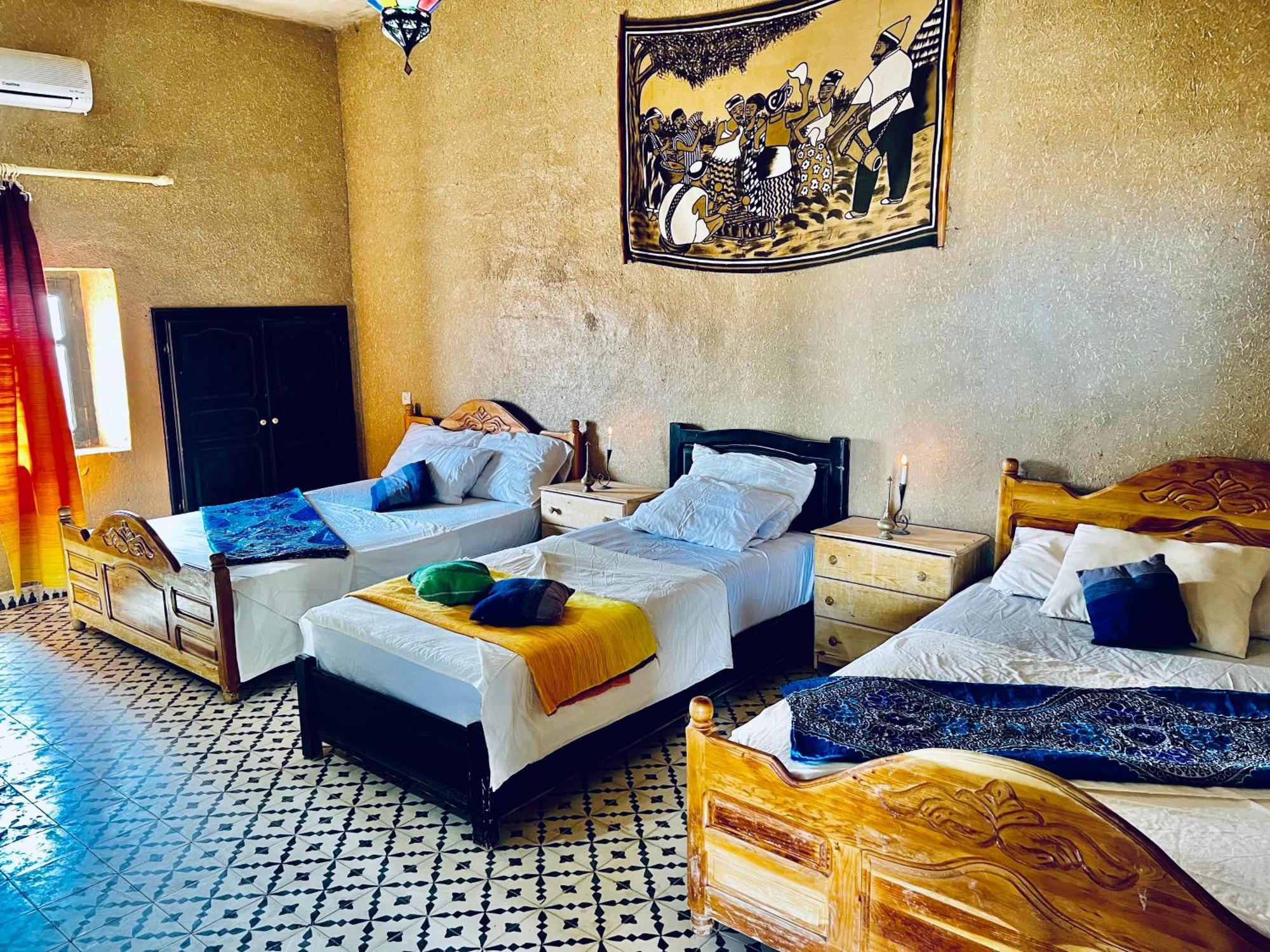Hotel Camping Les Roses Des Dunes & Piscine Merzouga Εξωτερικό φωτογραφία