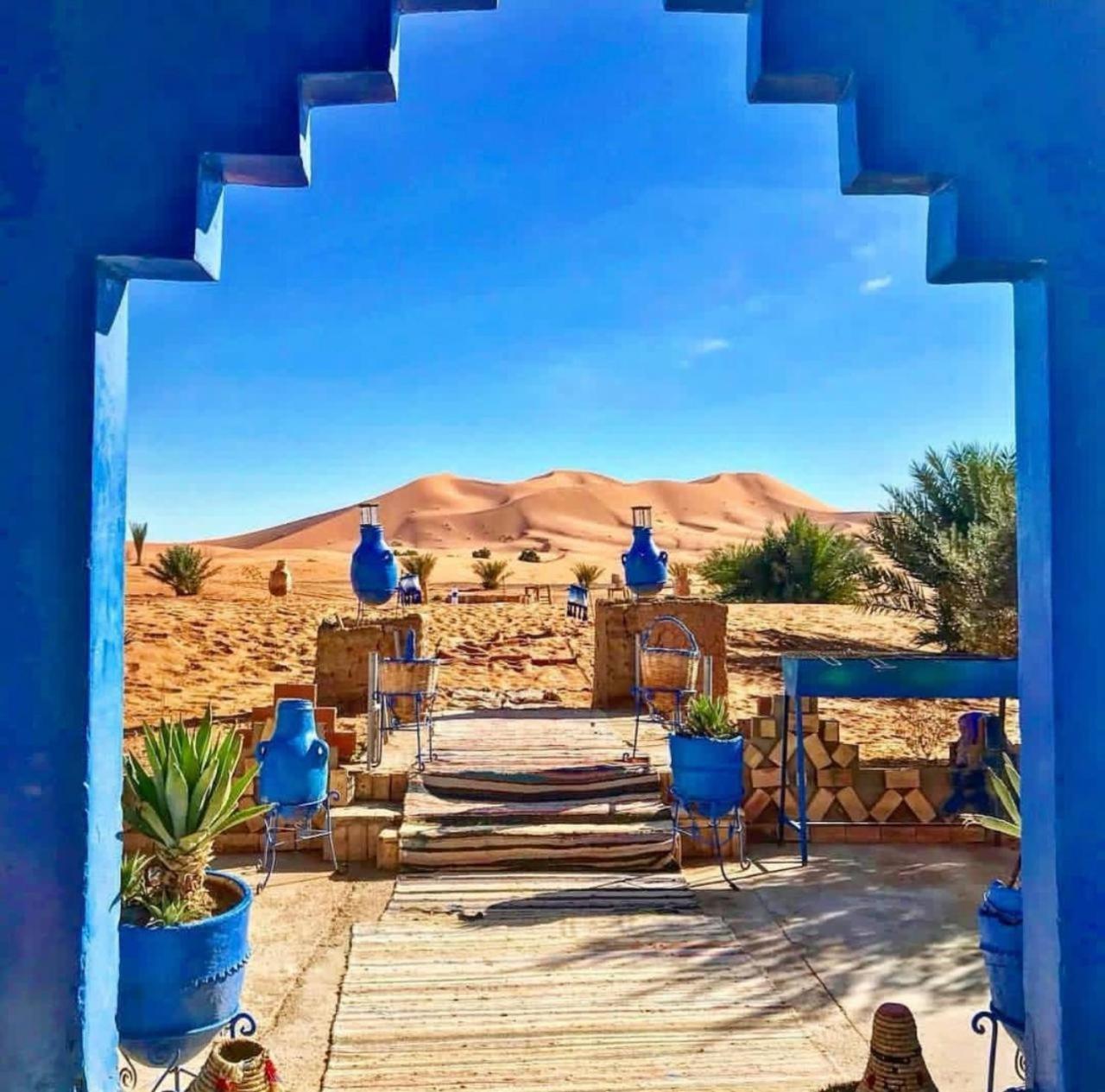 Hotel Camping Les Roses Des Dunes & Piscine Merzouga Εξωτερικό φωτογραφία